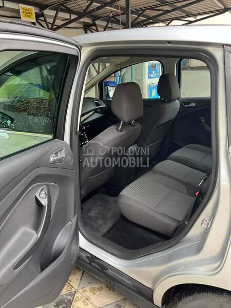 Ford C-Max 1.5 HDI Titanium