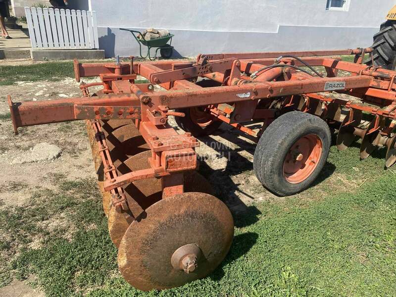 Rivierre Casalis Razol