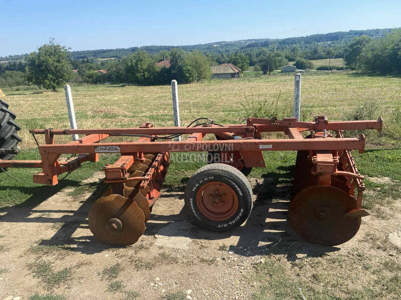 Rivierre Casalis Razol