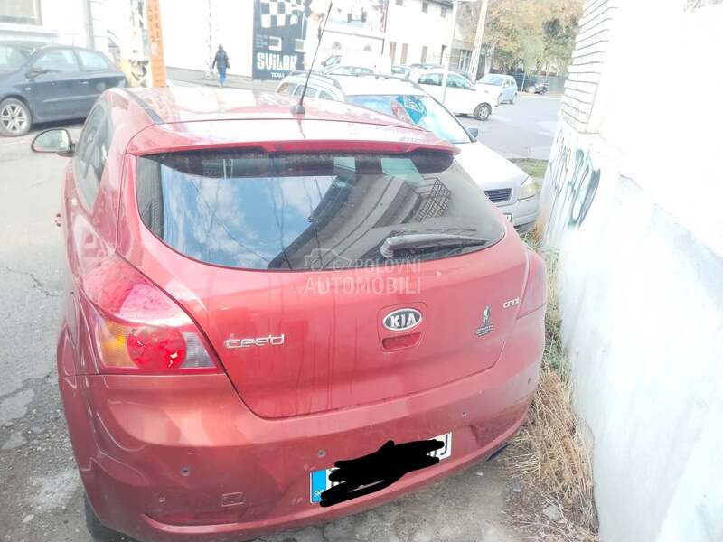 Kia cee`d 2.0.crdi