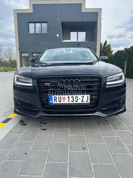 Audi A8 