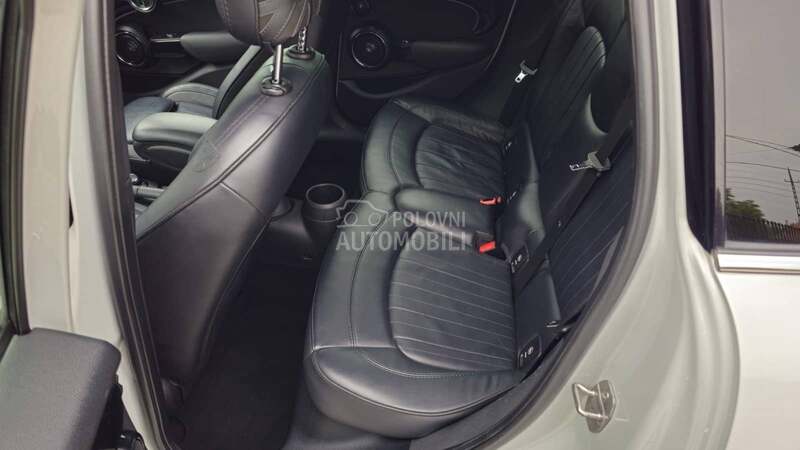 MINI Cooper S D/A u t o m a t/CH