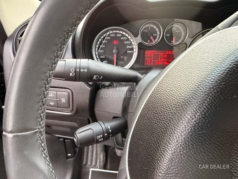 Alfa Romeo MiTo 1.4b