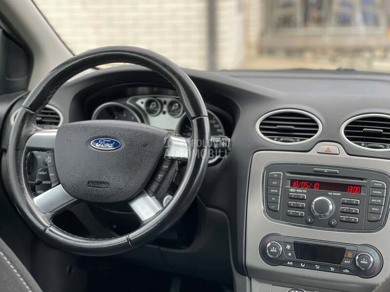 Ford Focus 1.6B