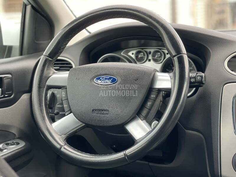 Ford Focus 1.6B