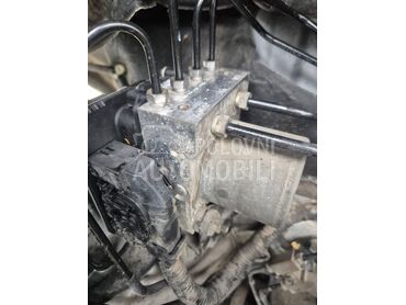 ABS centrala za Nissan Qashqai od 2007. do 2013. god.