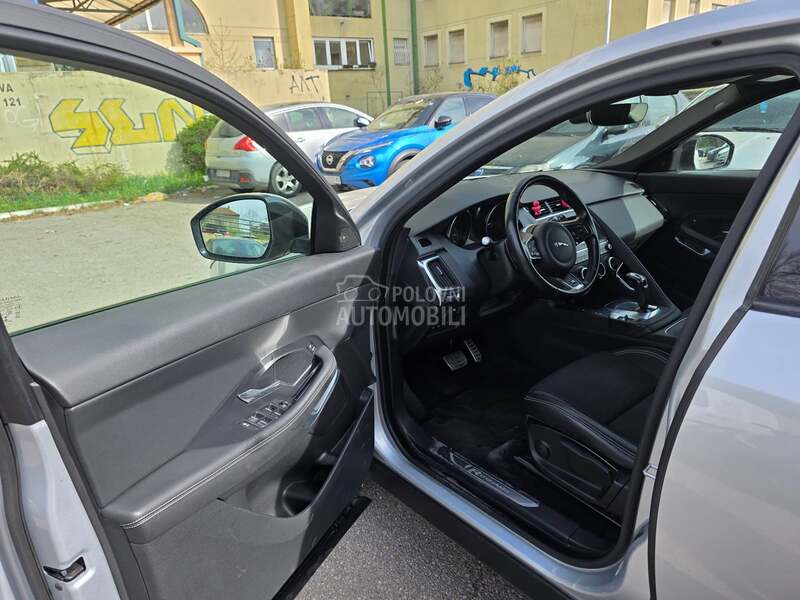 Jaguar E-Pace 2.0 R Dynamic