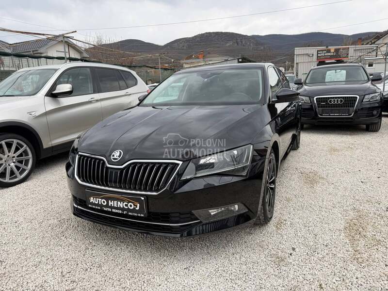 Škoda Superb 