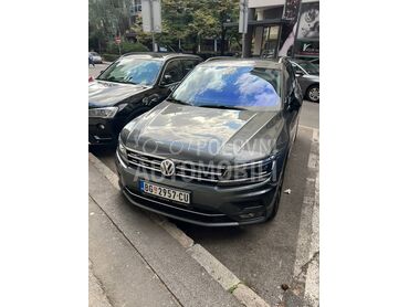 Volkswagen Tiguan 190 - 4 motion