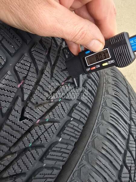 Yokohama 215/65 R16 Zimska