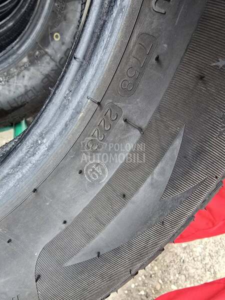 Yokohama 215/65 R16 Zimska