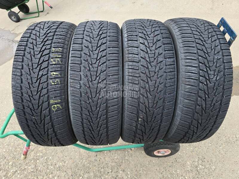 Yokohama 215/65 R16 Zimska