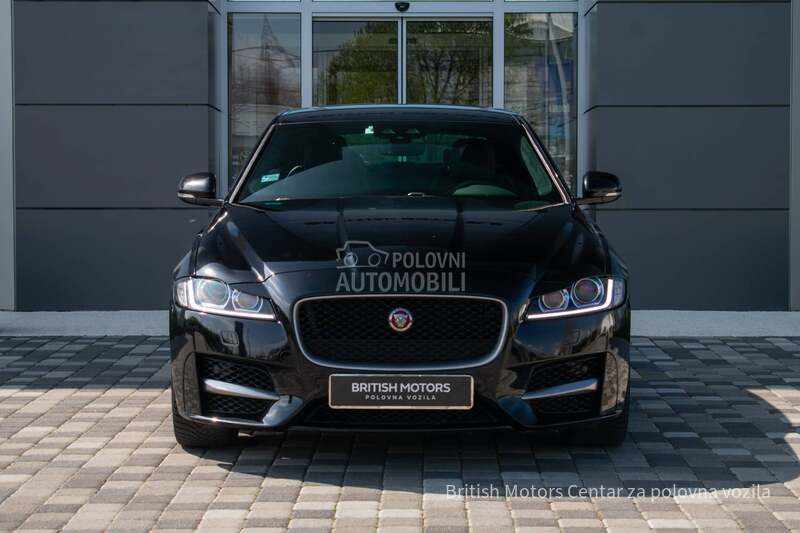 Jaguar XF 