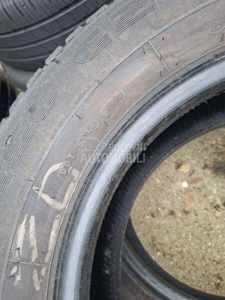 Goodyear 215/75 R16 Sve sezone