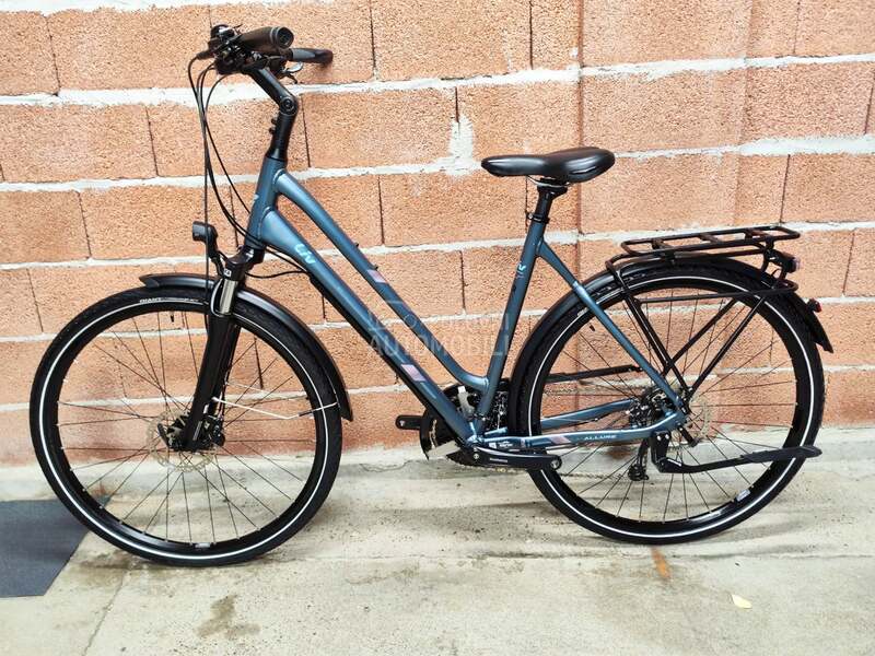 Giant Liv Allure 3x9 Deore