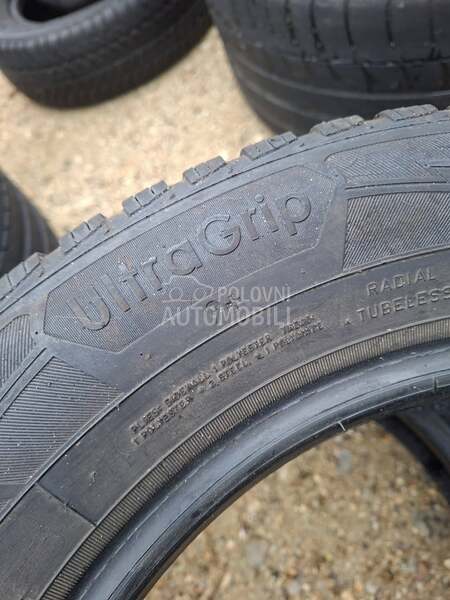 Goodyear 195/65 R15 Zimska