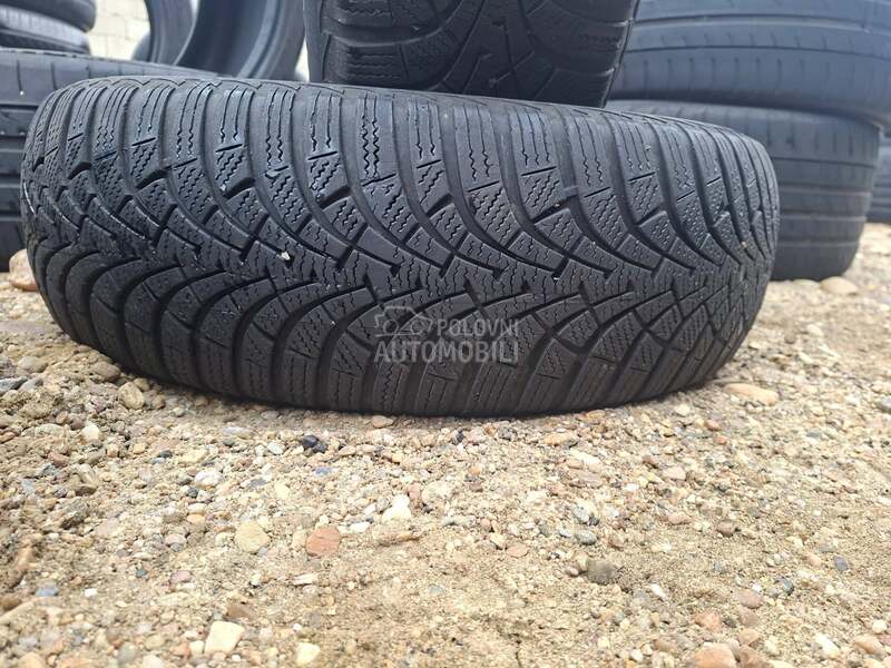 Goodyear 195/65 R15 Zimska