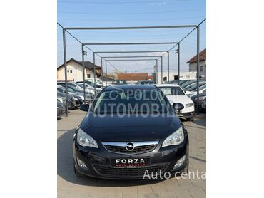 Opel Astra J 155 000 k m