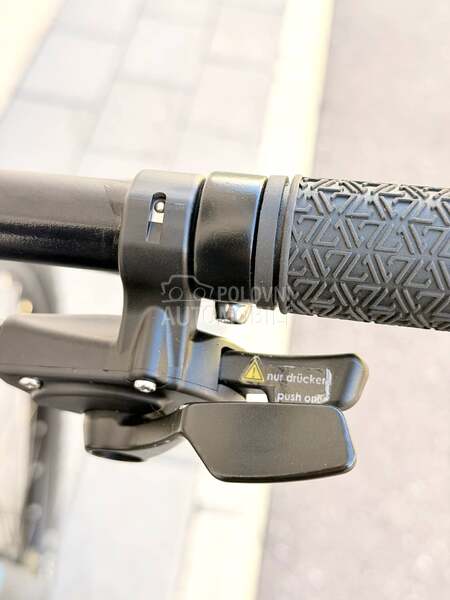 Yamaha Conway Bosch 625wh