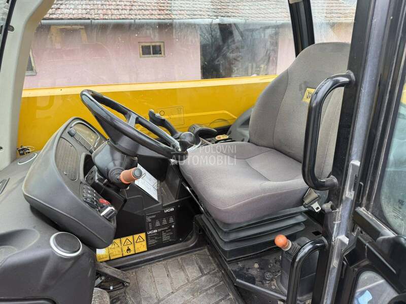 JCB 541 70 Agri Plus