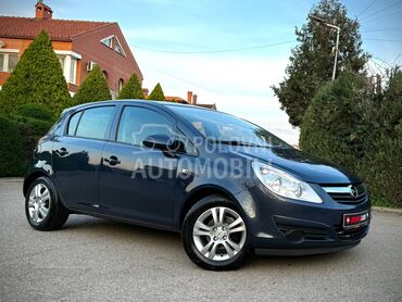Opel Corsa D COSMO CH
