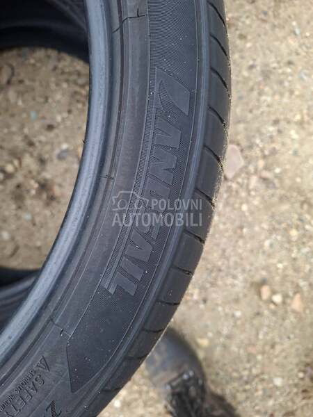 Landsail 245/40 R19 Letnja