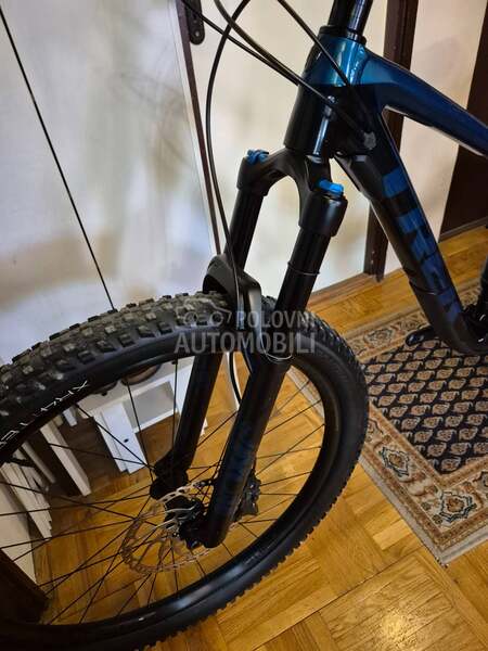 Trek Fuel EX 8 Full SUS 12s