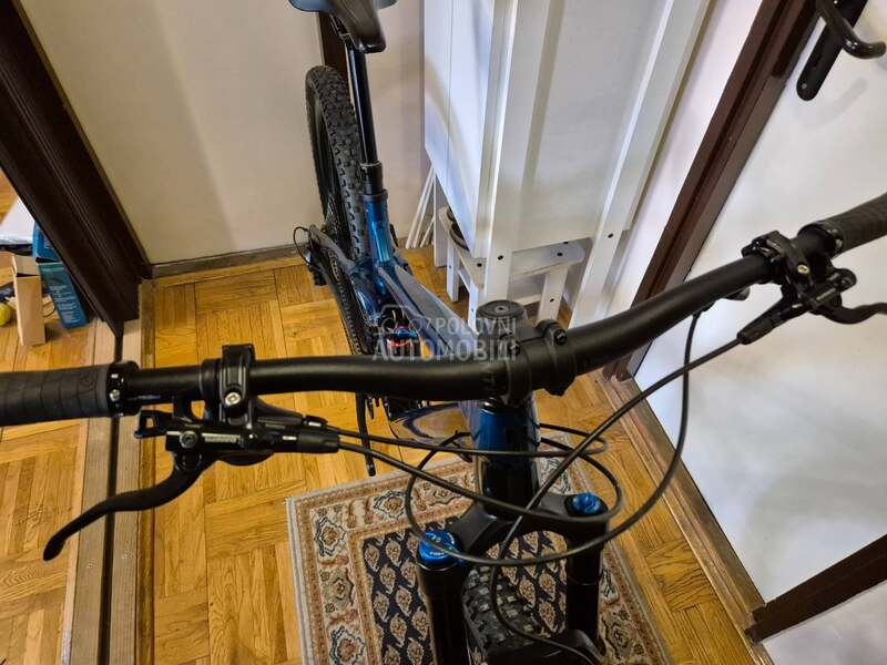 Trek Fuel EX 8 Full SUS 12s