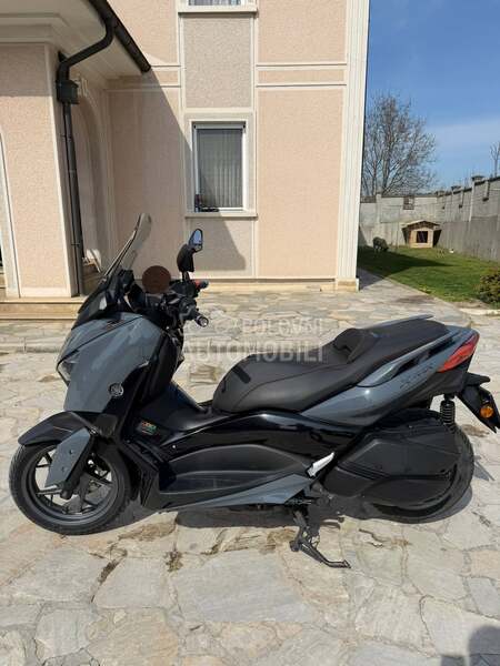 Yamaha xmax 300 techmax
