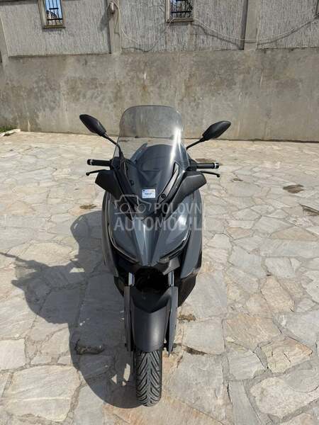 Yamaha xmax 300 techmax