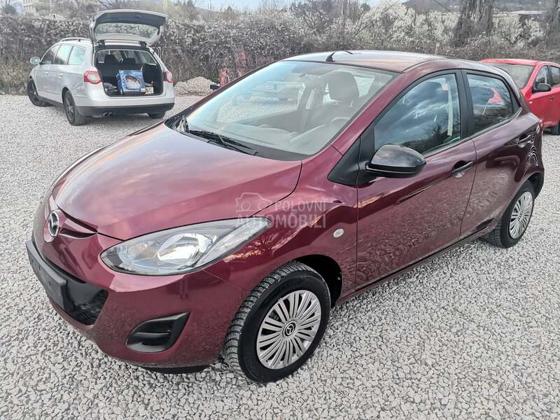 Mazda 2 1.3/Fecelift/DE/NOVA