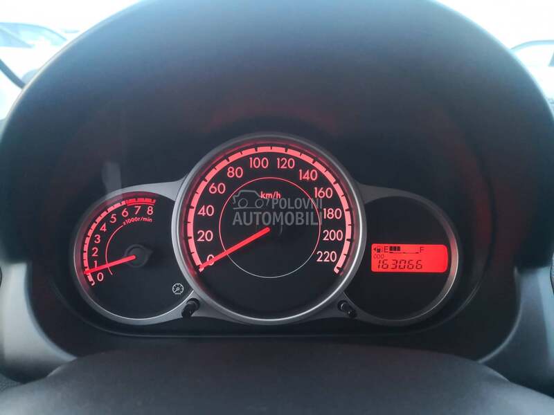 Mazda 2 1.3/Fecelift/DE/NOVA