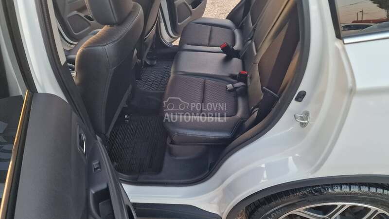 Mitsubishi Outlander 2.2 INTENSE