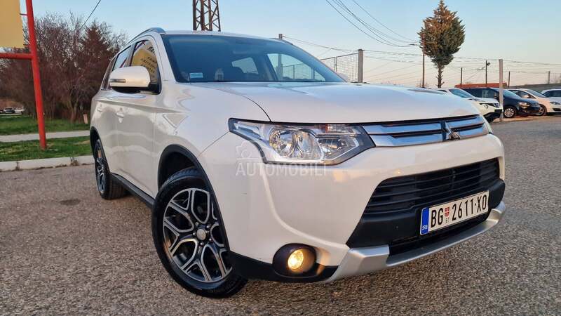 Mitsubishi Outlander 2.2 INTENSE