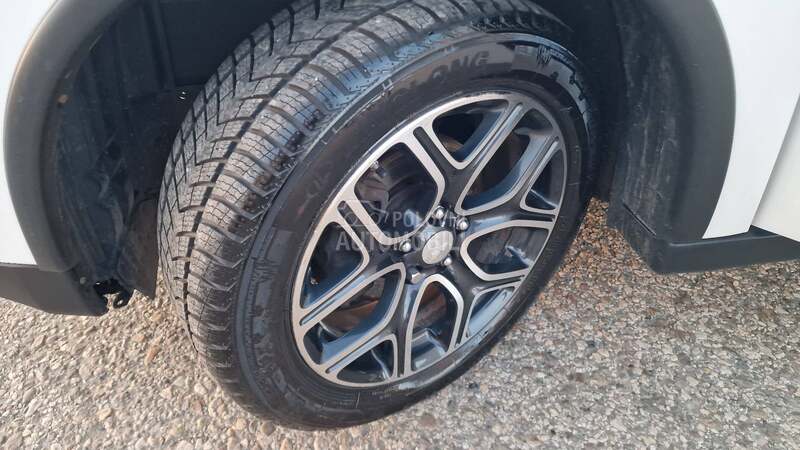 Mitsubishi Outlander 2.2 INTENSE