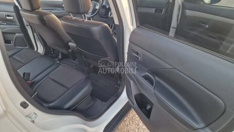 Mitsubishi Outlander 2.2 INTENSE
