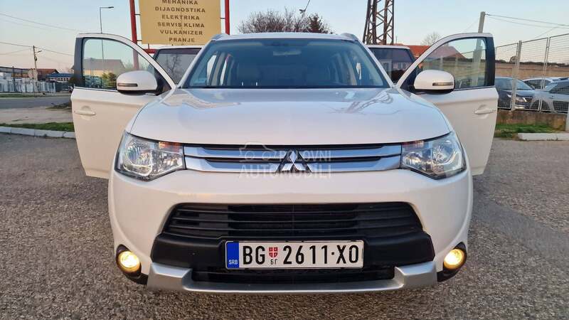 Mitsubishi Outlander 2.2 INTENSE