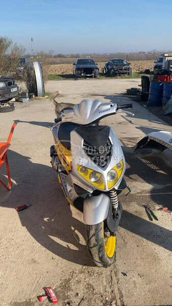 Peugeot speedfight 2