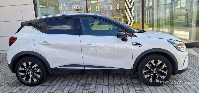 Renault Captur TECHNO 90