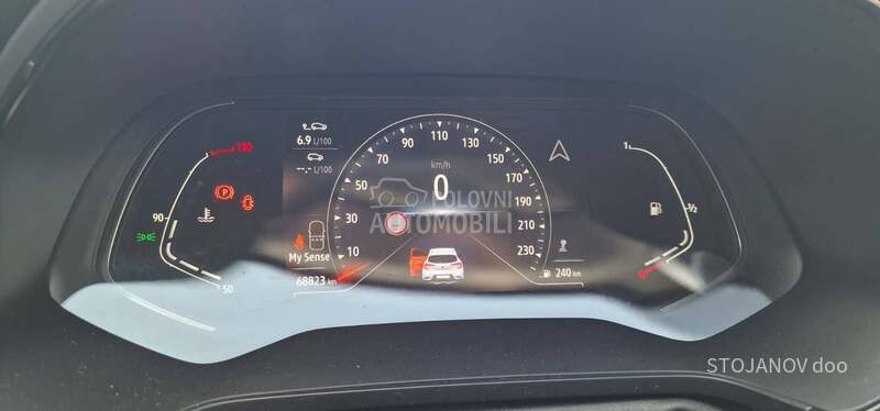 Renault Captur TECHNO 90