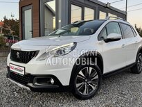 Peugeot 2008 Feline/Pano/Perla