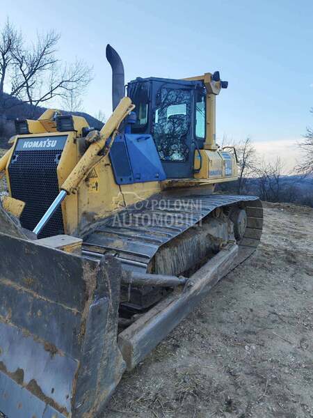 Komatsu D65PX