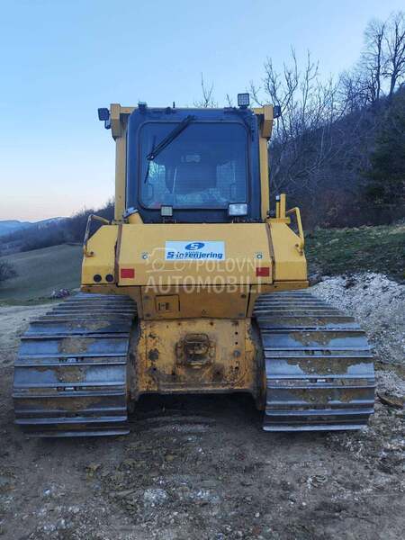 Komatsu D65PX