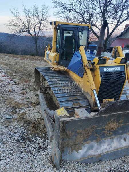 Komatsu D65PX