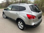 Nissan Qashqai + 2 tekna/pano/4x4