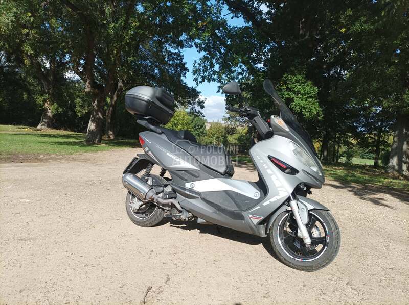 Malaguti Madison 250 rs