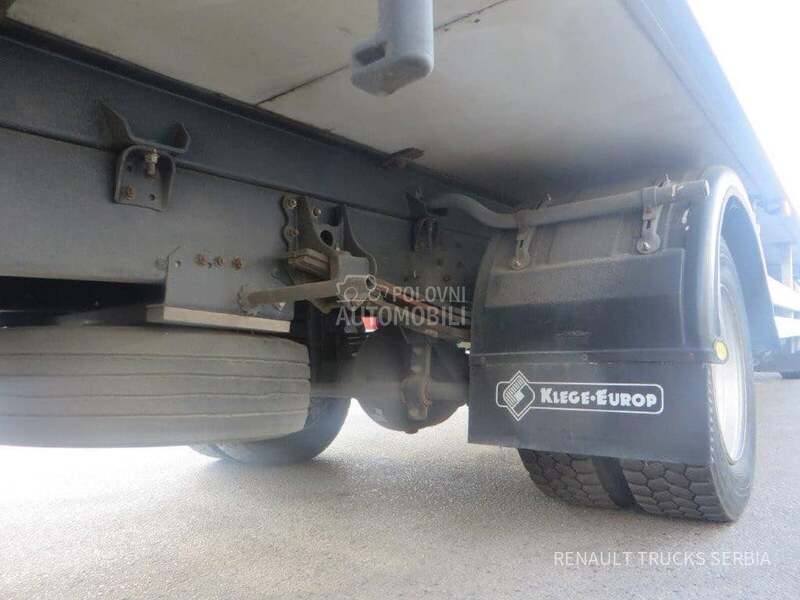 Renault D12 HLADNJACA