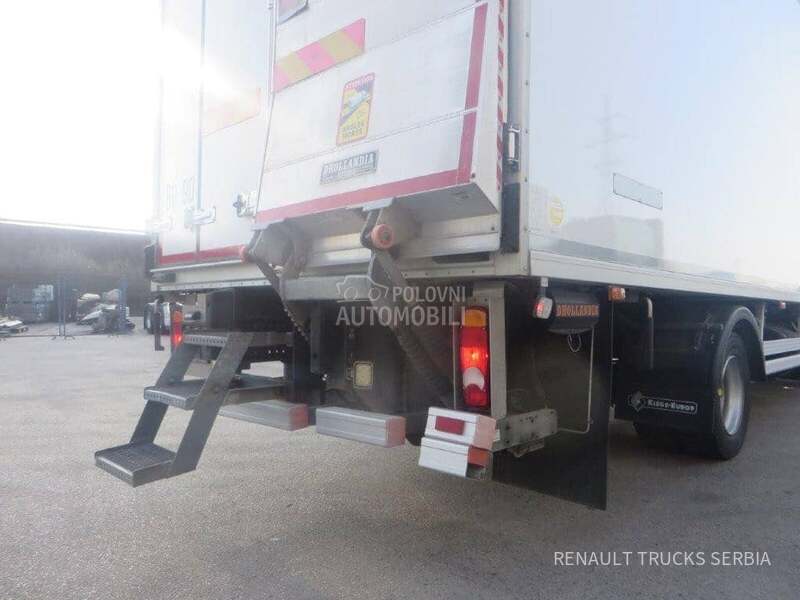 Renault D12 HLADNJACA