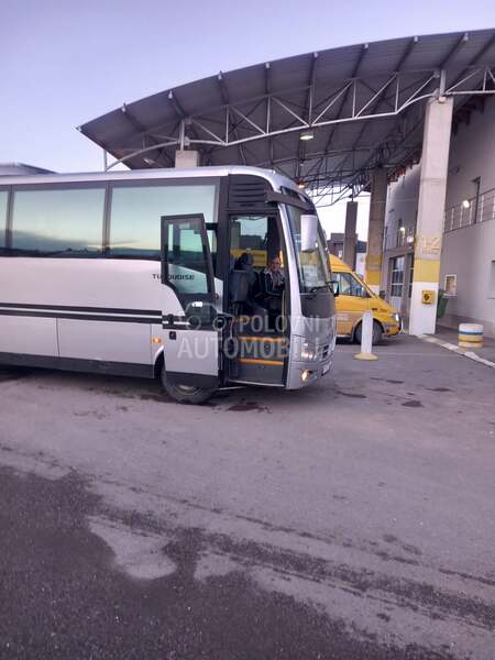 Isuzu Turgise top stanje