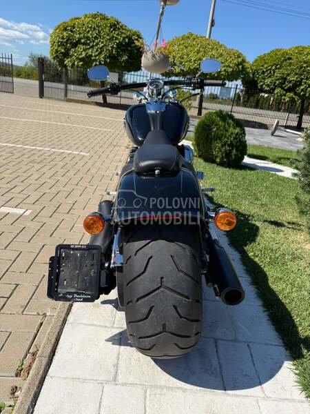 Harley Davidson breakout CH